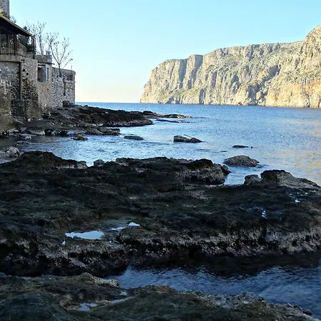 Ξενοδοχείο ακροταιναρίτης *