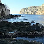 Ξενοδοχείο ακροταιναρίτης *