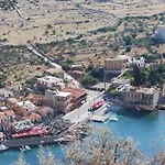 Ξενοδοχείο ακροταιναρίτης