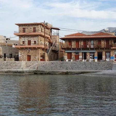 Akrotainaritis Hotel Gerolimenas