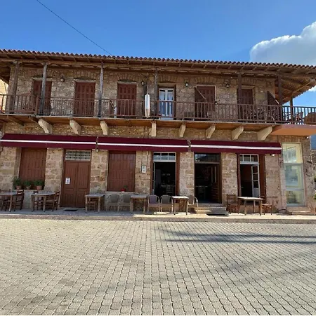 Hotel Akrotainaritis *