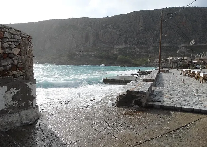 Ξενοδοχείο ακροταιναρίτης *