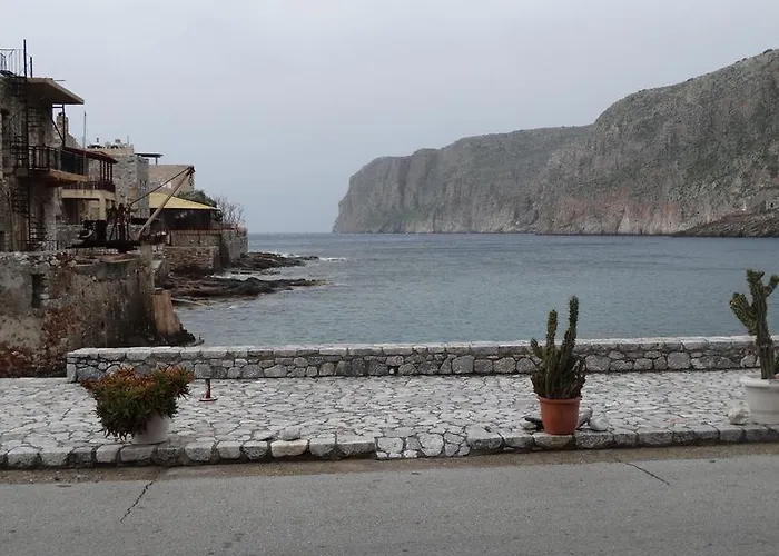 ακροταιναρίτης